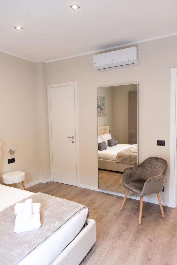 Xxiv Domus Luxury Suites 罗马 外观 照片